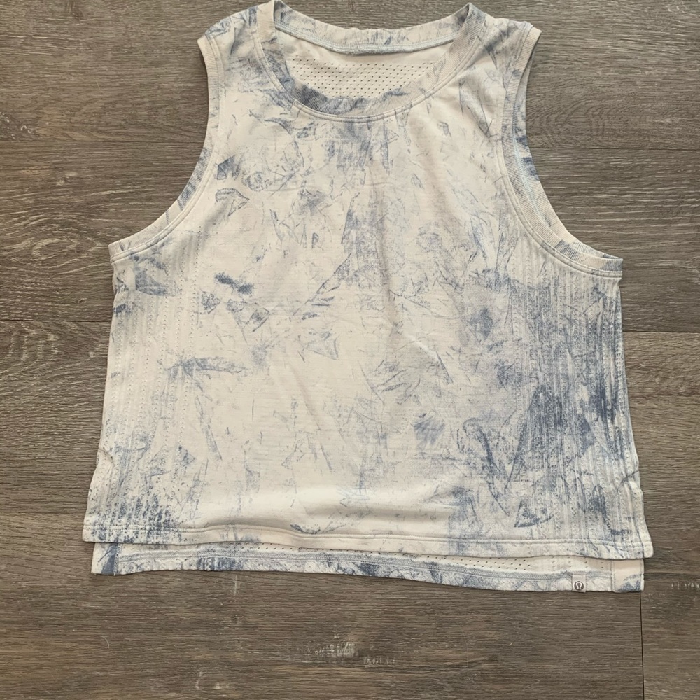 Lululemon Train to Be Tank in Chalk Wash